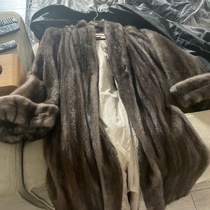 100% Authentic Mink Coat Woman’s Small/Medium